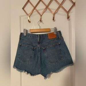 Levi’s 501 Jean shorts size 28